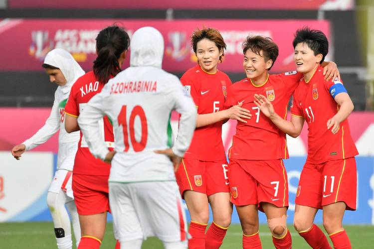 直播:中国女足VS韩国女足的相关图片